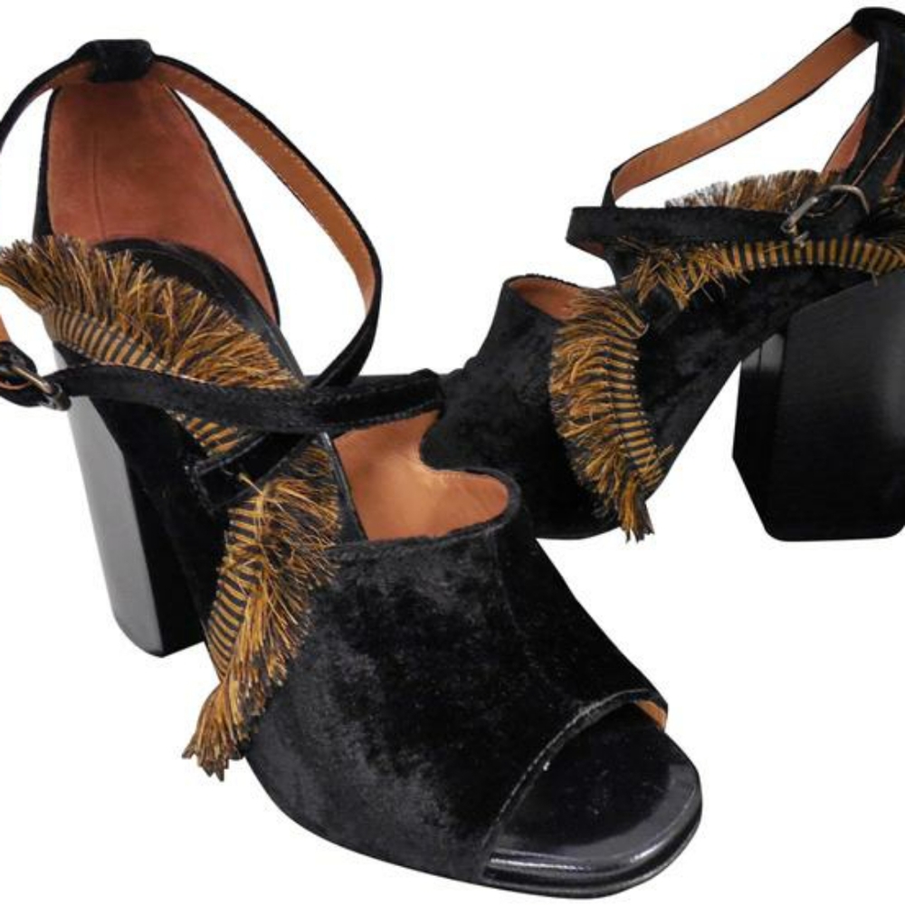 Dries Van Noten Velvet Pumps